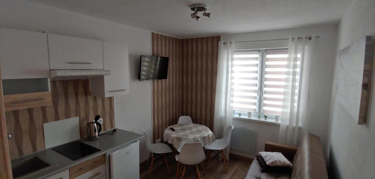 Ferienwohnung Lilka Debina  Exterior foto
